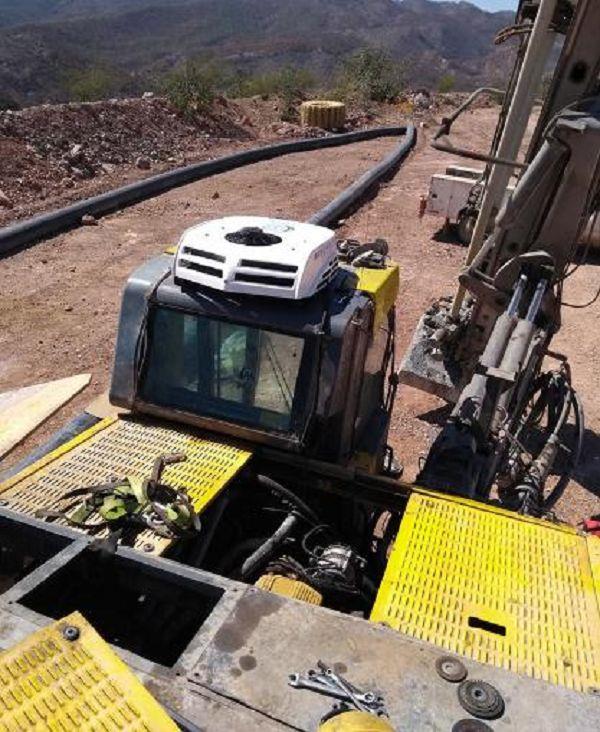Air conditioner for digger