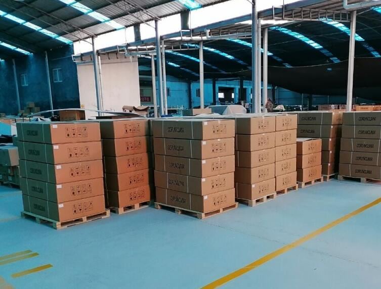 Van refrigeration units ship to UAE