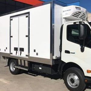 Truck-Reeferr-Unit-V750F-in-Australia